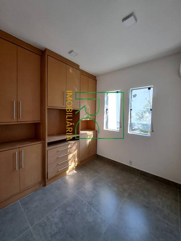 Casa de condomínio para alugar, no Condomínio Arouca em Rio de Janeiro, com 5 quartos, 900m²